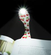 Lampka przypinana do książki Flexilight Cherries